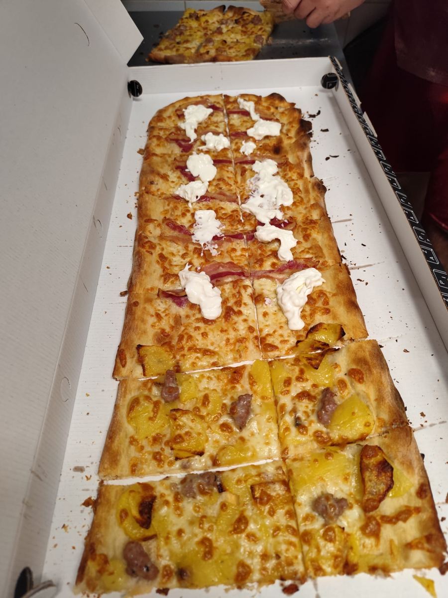 Pala mezza e mezza a pezzi